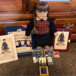 American Girl historical character molly